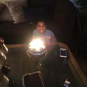 Meet your Posher, Luis